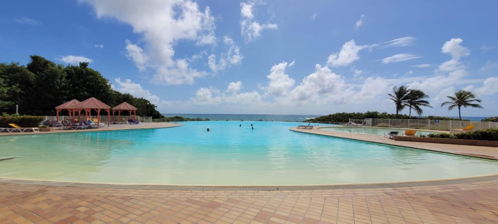 Brin D'Ile Anse Des Rochers Vue Mer A 50 M De La Plage Et Piscine Saint-Francois  Exterior foto