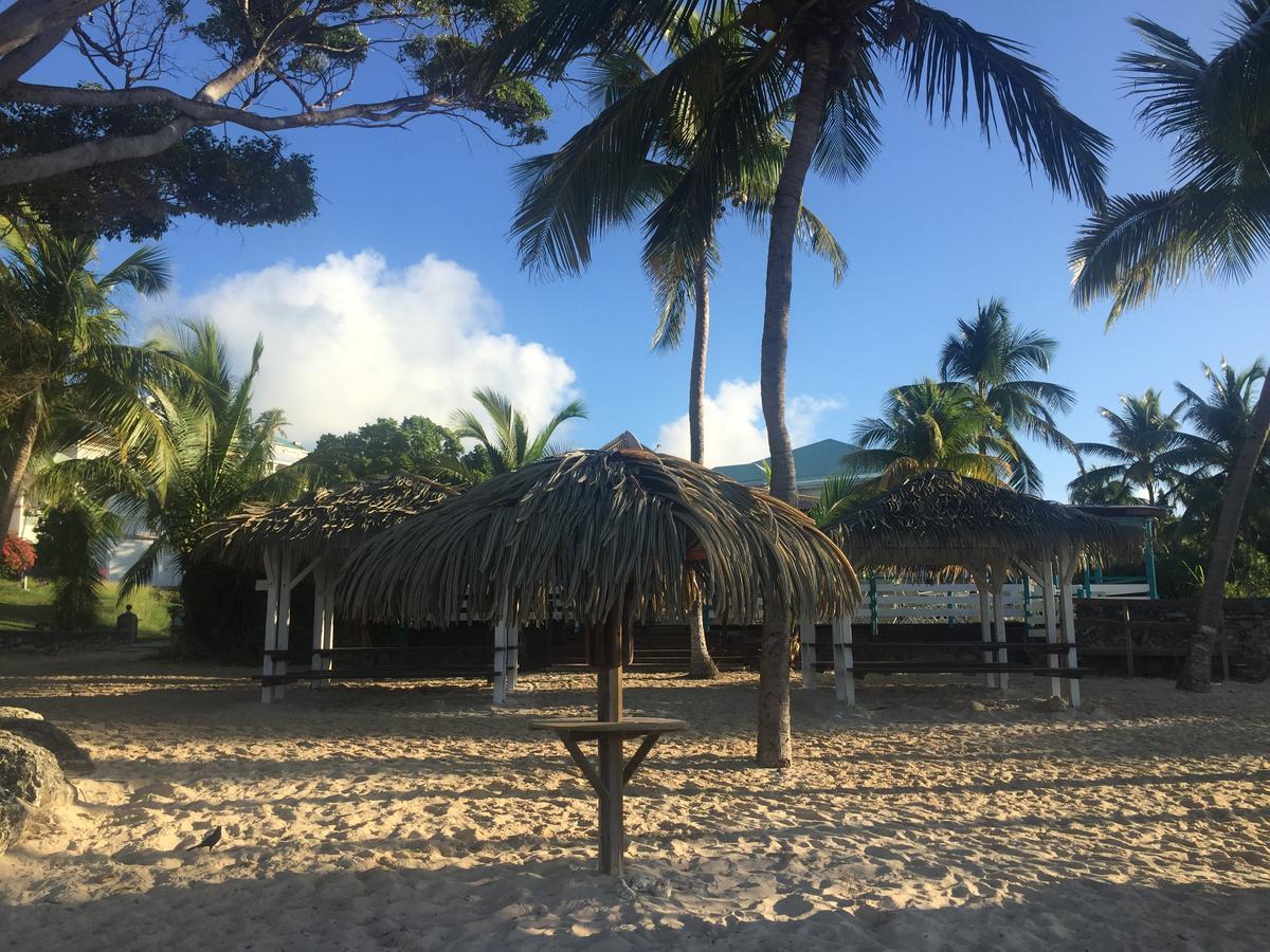 Brin D'Ile Anse Des Rochers Vue Mer A 50 M De La Plage Et Piscine Saint-Francois  Exterior foto